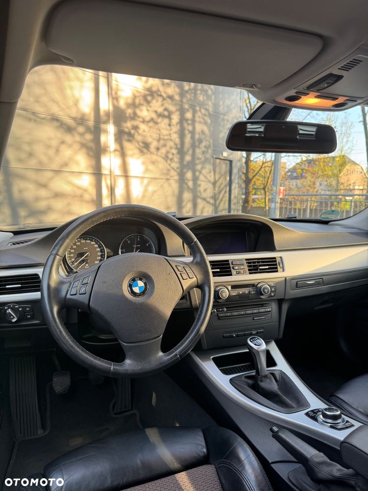 BMW Seria 3 320d DPF - 6