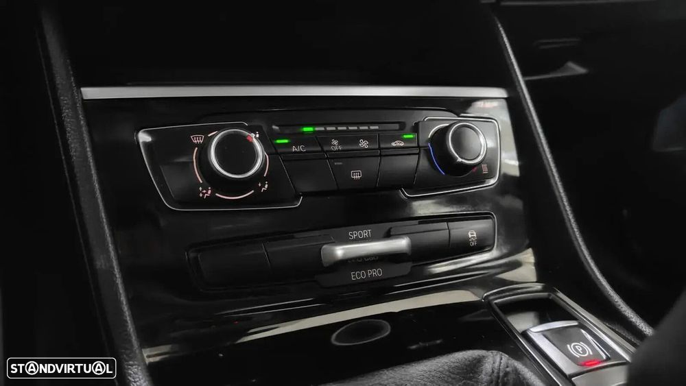 BMW 216 Active Tourer - 38