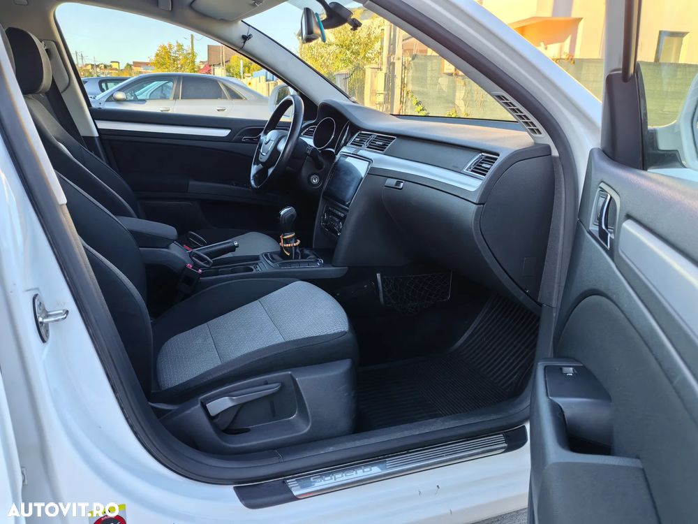 Skoda Superb - 16