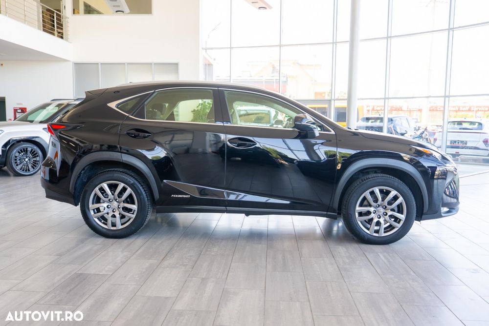 Lexus Seria NX 300h Executive Line - 8