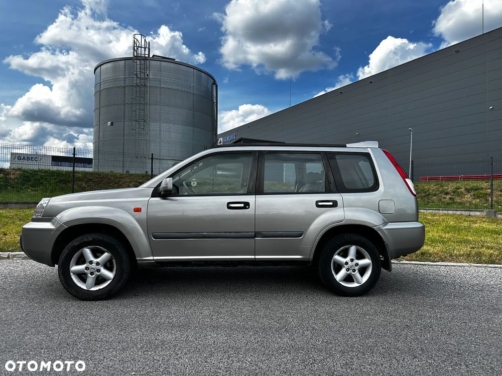 Nissan X-Trail 2.0 4x4 Comfort - 5