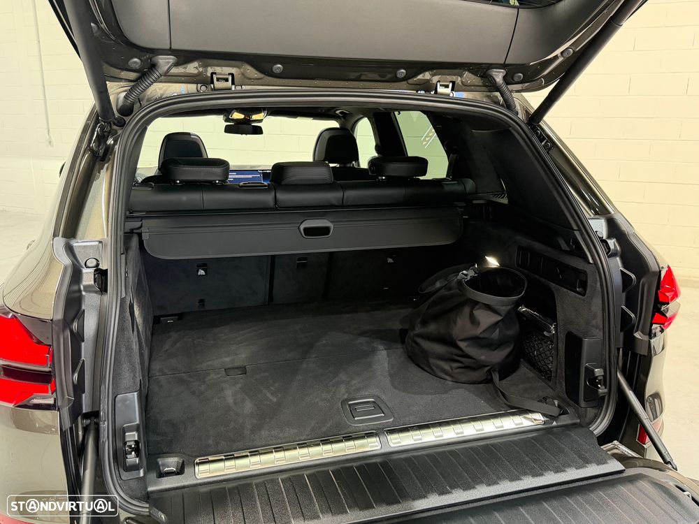 BMW X5 50 e xDrive Pack M Desportivo Pro - 41