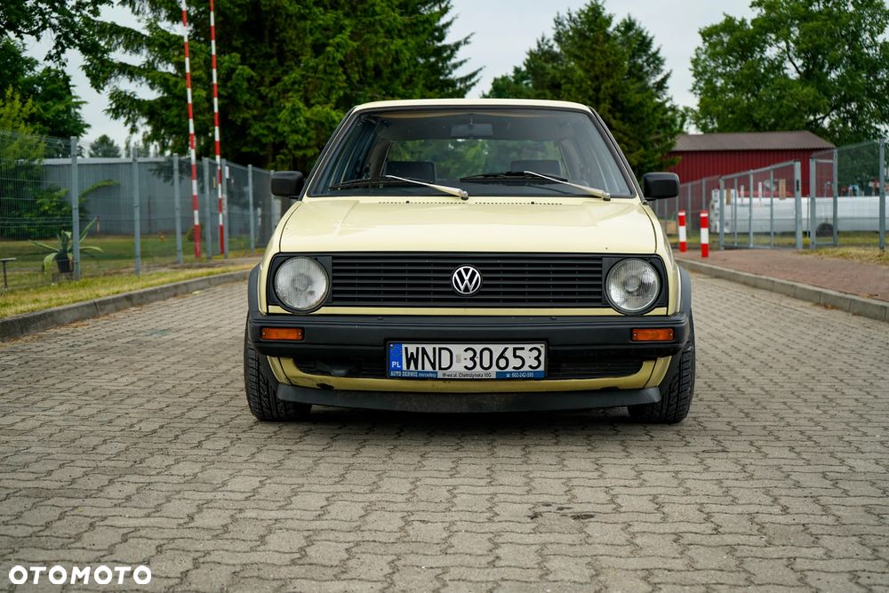 Volkswagen Golf - 3