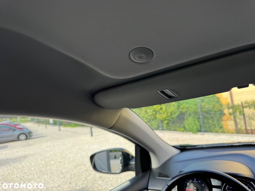 Hyundai i30 1.4 BlueDrive Run - 24