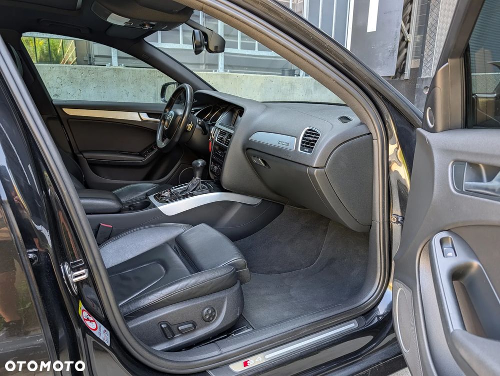 Audi S4 Avant 3.0 TFSI Quattro S tronic - 11