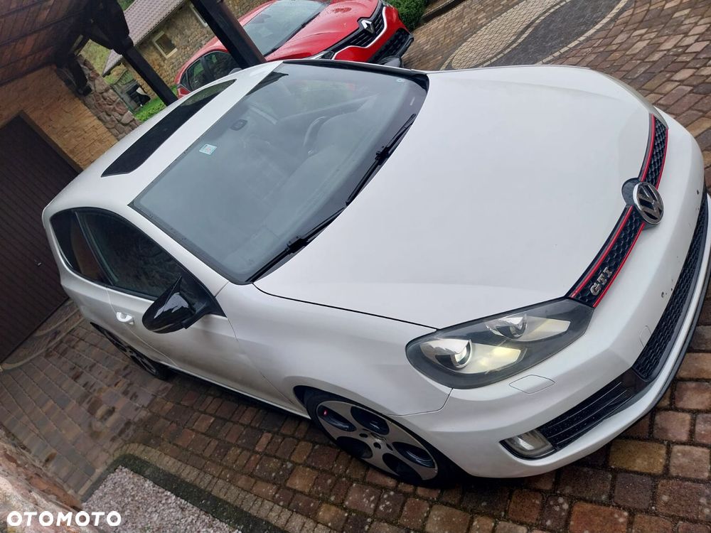 Volkswagen Golf - 9