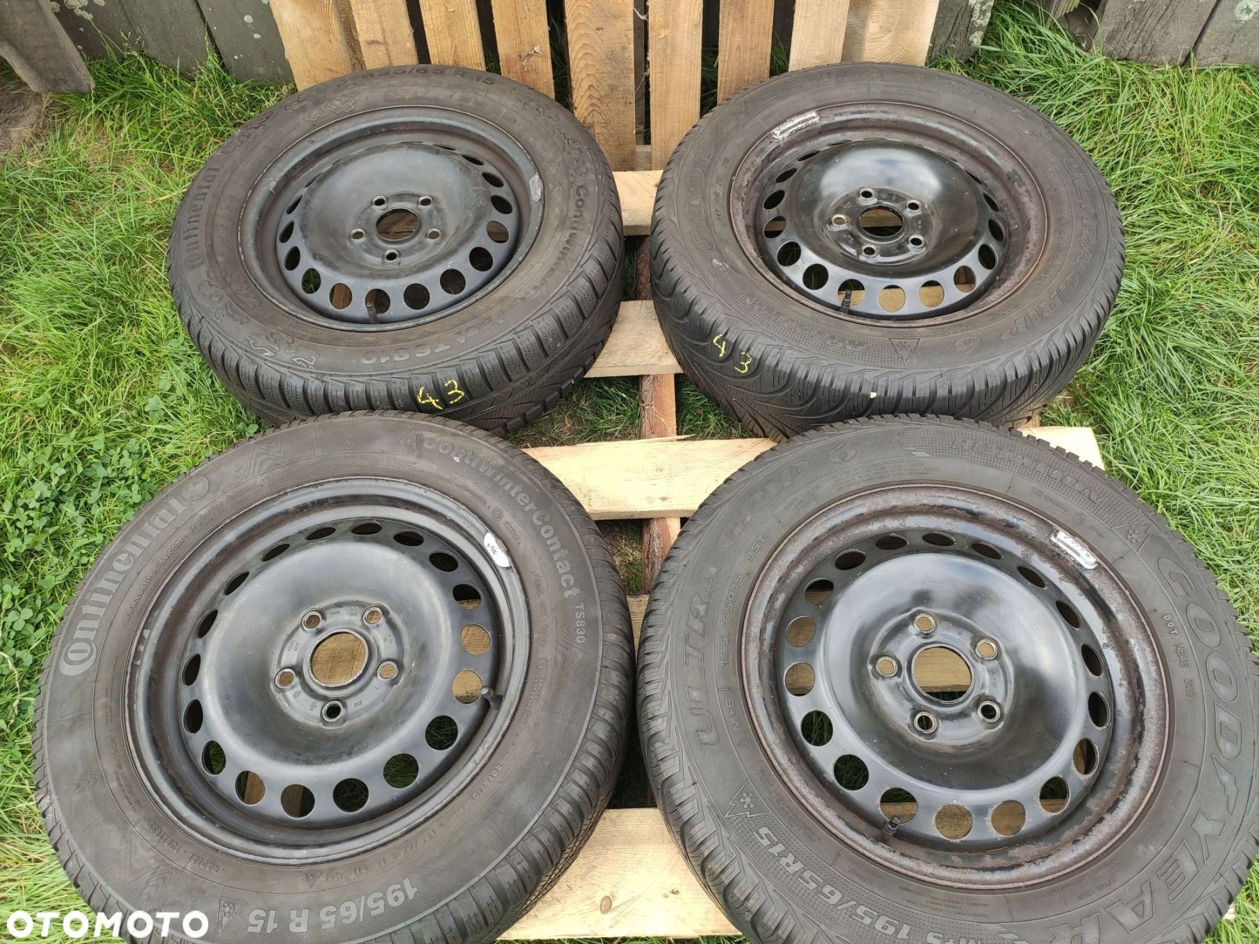 KOŁA FELGI STALOWE OPONY ZIMA VOLKSWAGEN VW 15'' - 1
