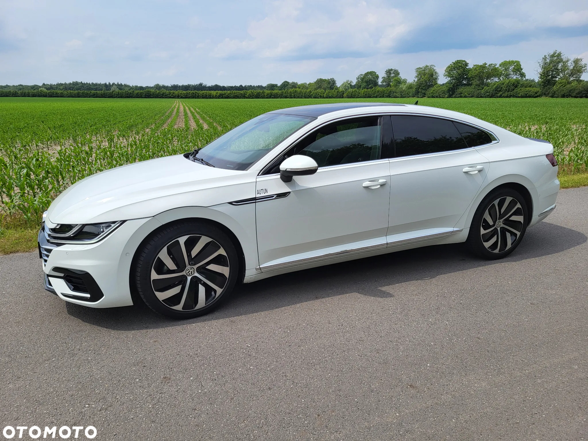 Volkswagen Arteon 2.0 TDI SCR DSG R-Line Edition - 15