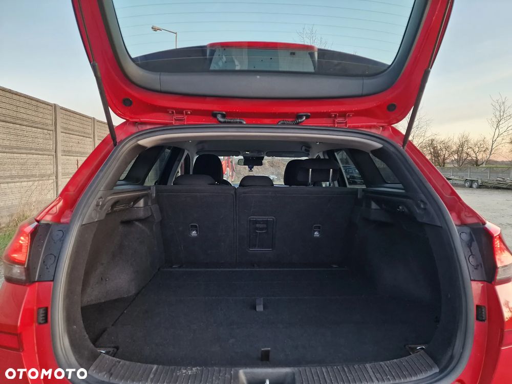 Hyundai i30 - 23