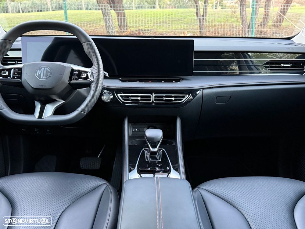 MG HS 1.5 Plug-in Hybrid Luxury - 39
