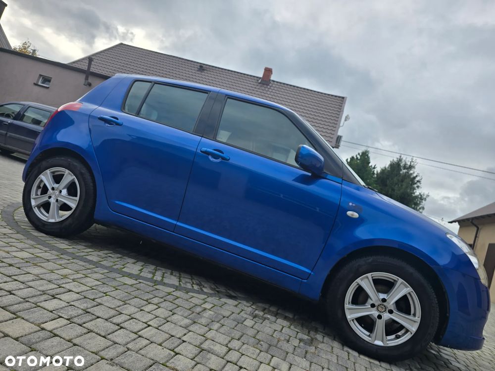 Suzuki Swift 1.3 Club - 2