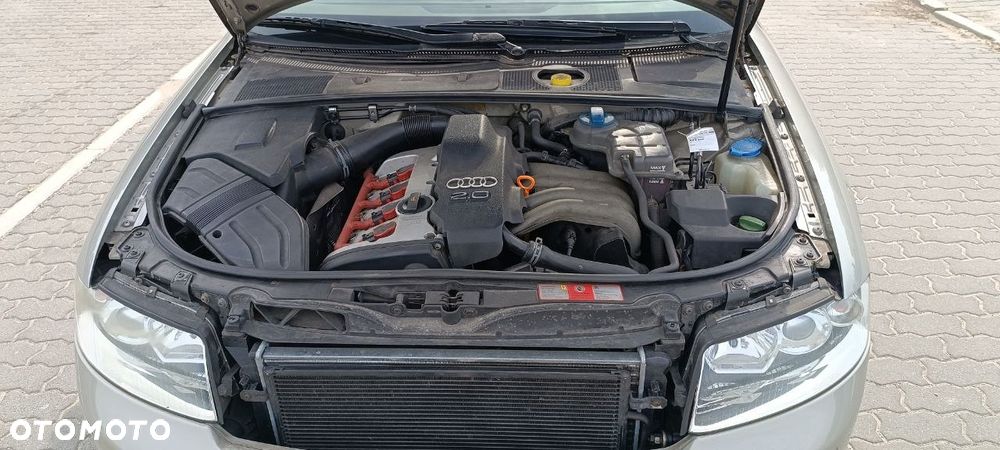 Audi A4 Limousine - 18