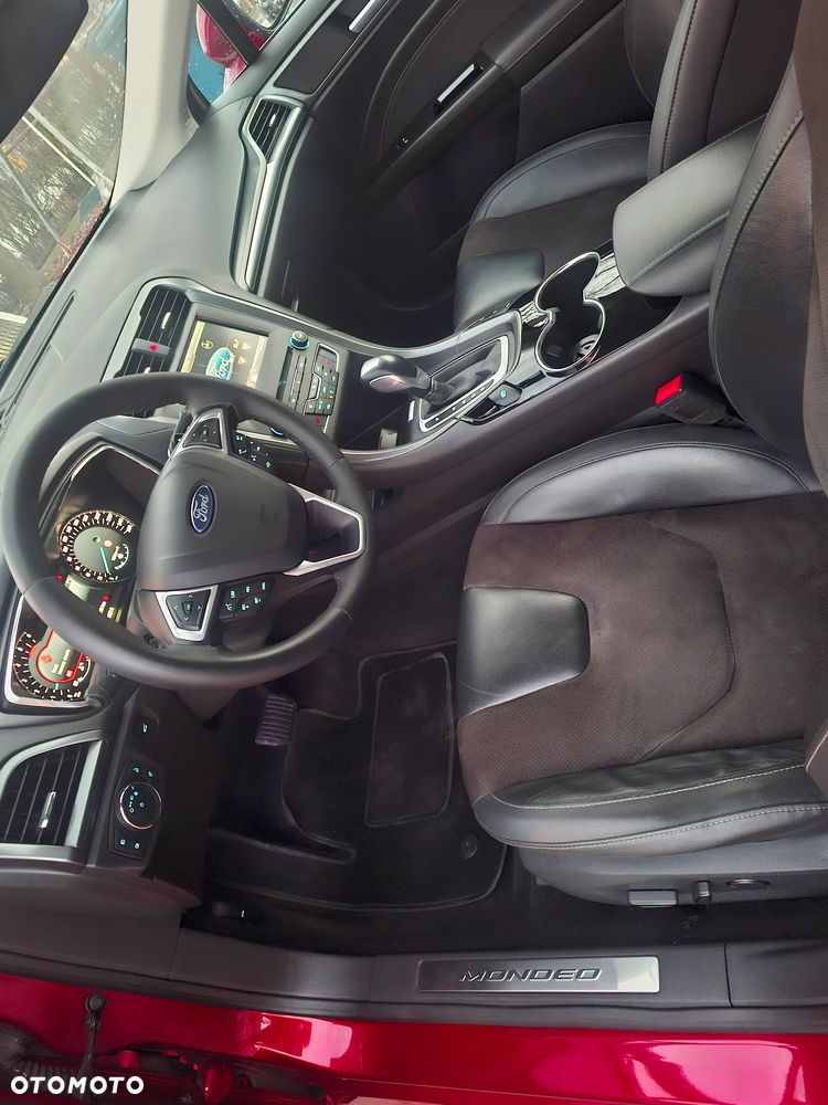 Ford Mondeo 2.0 TDCi STart-Stopp PowerShift-Aut Titanium - 5