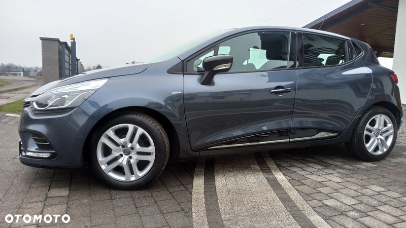 Renault Clio 1.2 16V 75 LIMITED 2018 - 32