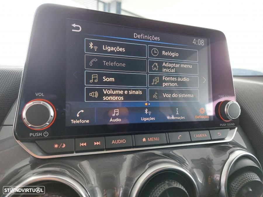 Nissan Juke 1.0 DIG-T N-Connecta - 32