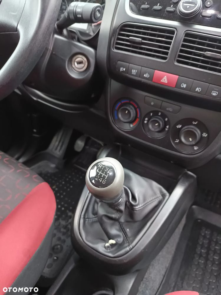 Fiat Doblo 1.6 Multijet 16V Dynamic - 12