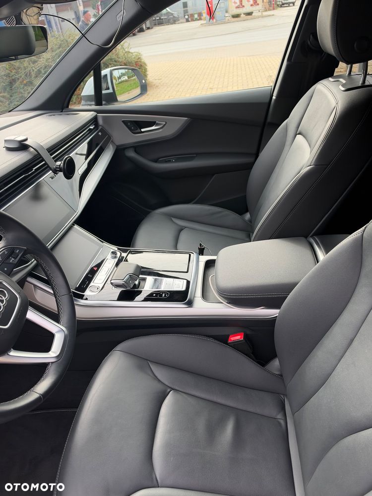 Audi Q7 55 TFSI mHEV Quattro S Line Tiptr - 16
