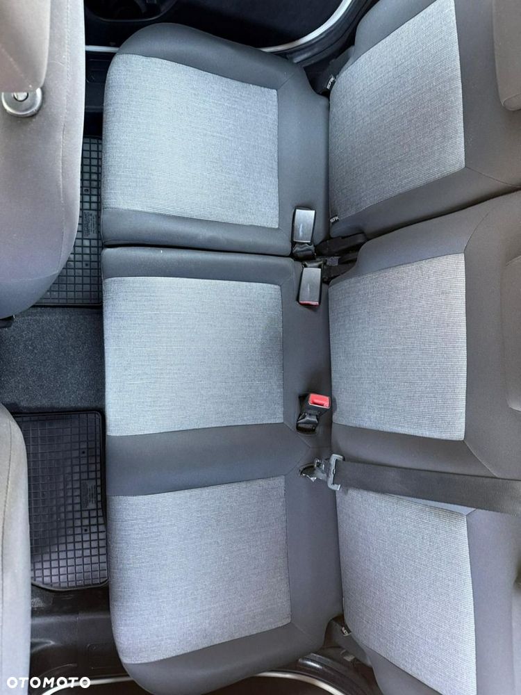 Fiat Doblo Kombi Active - 12