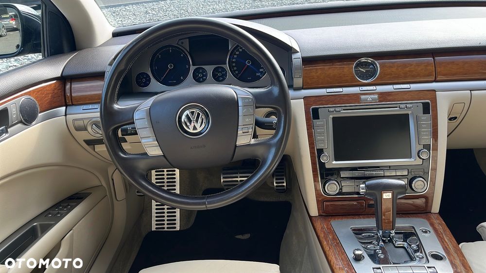 Volkswagen Phaeton 3.0 V6 TDI DPF 4Mot (5os) - 17
