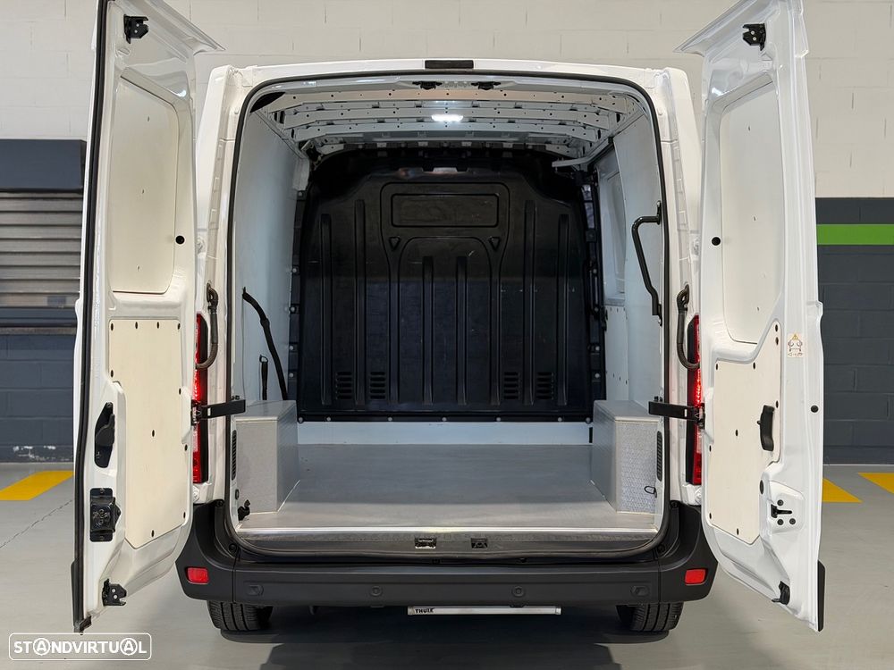 Renault Master 2.3 DCi L1H1 3L - 6