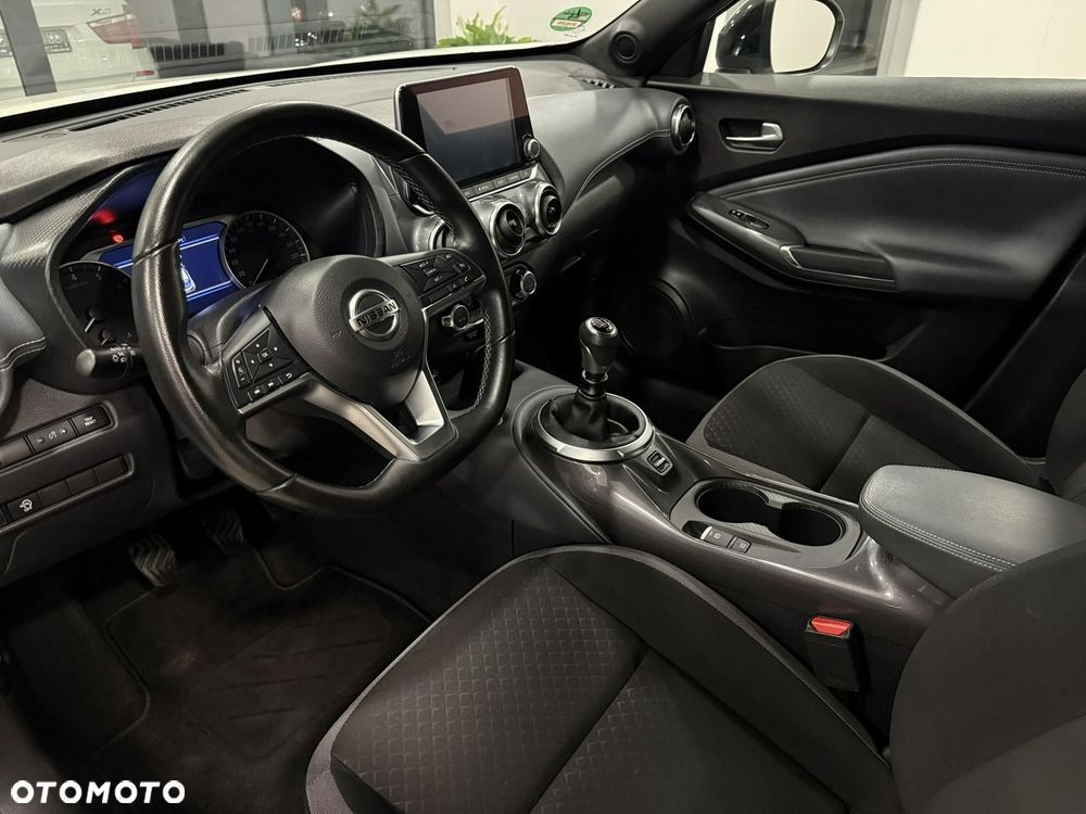 Nissan Juke 1.0 DIG-T Tekna - 13