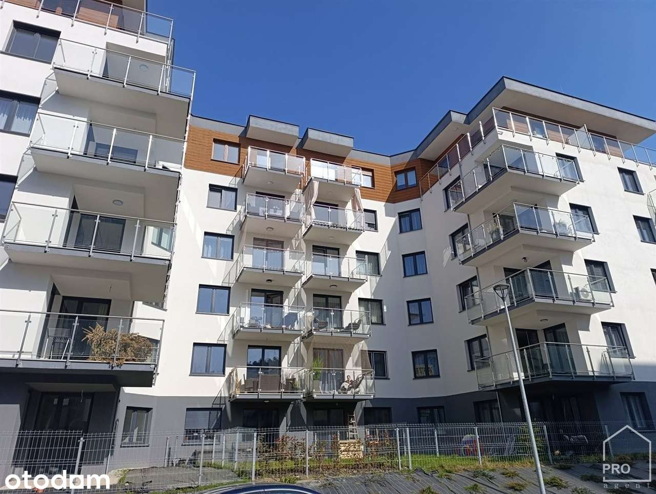 Apartament z tarasem i garderobą