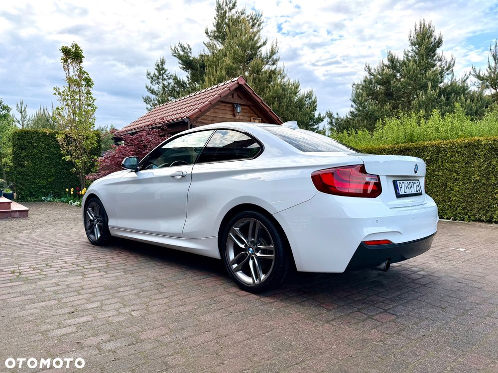 BMW Seria 2 220i M Sport - 4
