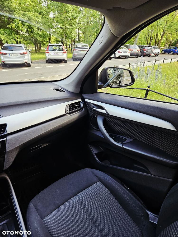 BMW X1 sDrive18i Advantage - 33