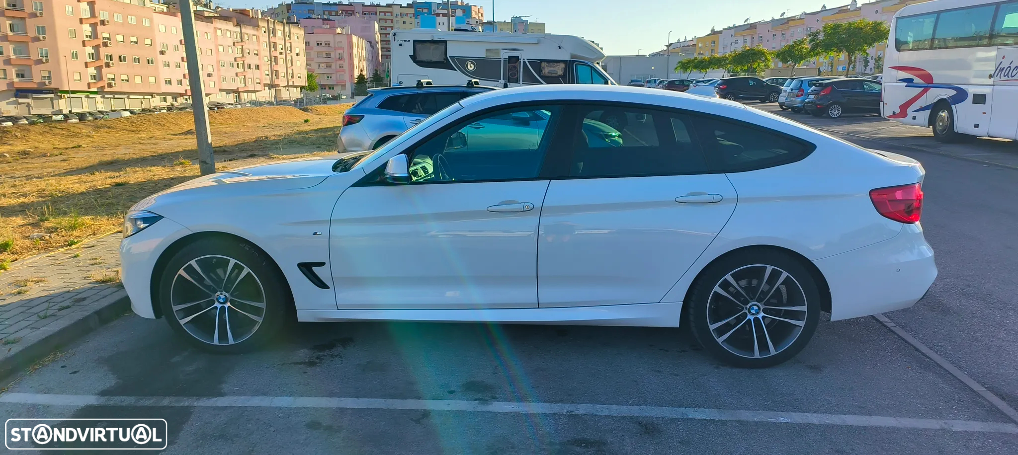 BMW 320 Gran Turismo d xDrive Pack M - 4