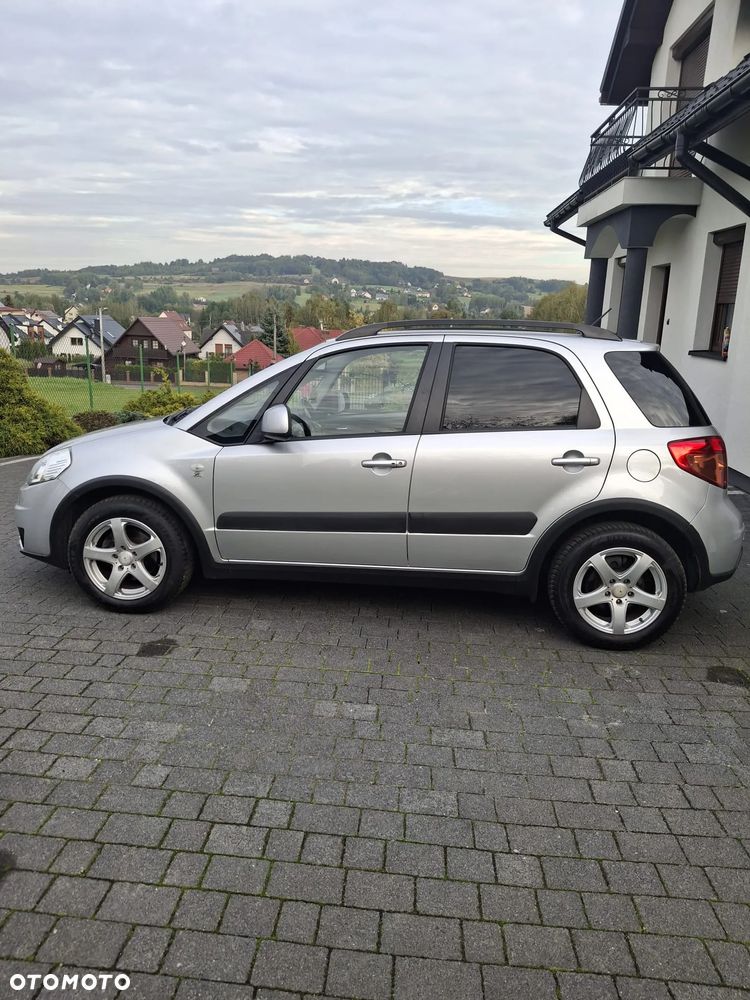 Suzuki SX4 - 3