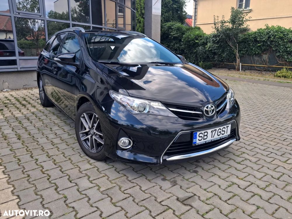 Toyota Auris - 10