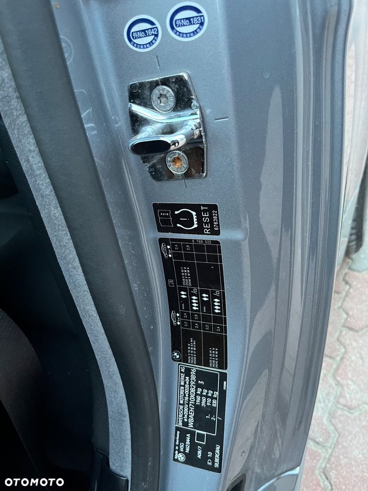 BMW Seria 6 645Ci - 24