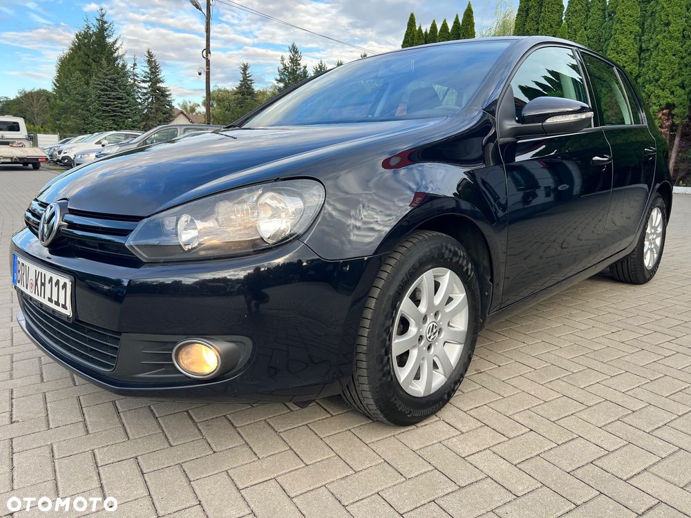 Volkswagen Golf 1.6 TDI DPF BlueMotion - 21