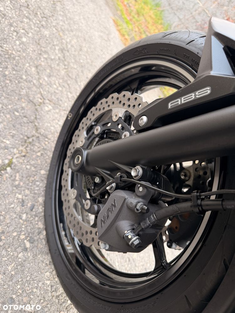 Kawasaki Ninja - 28