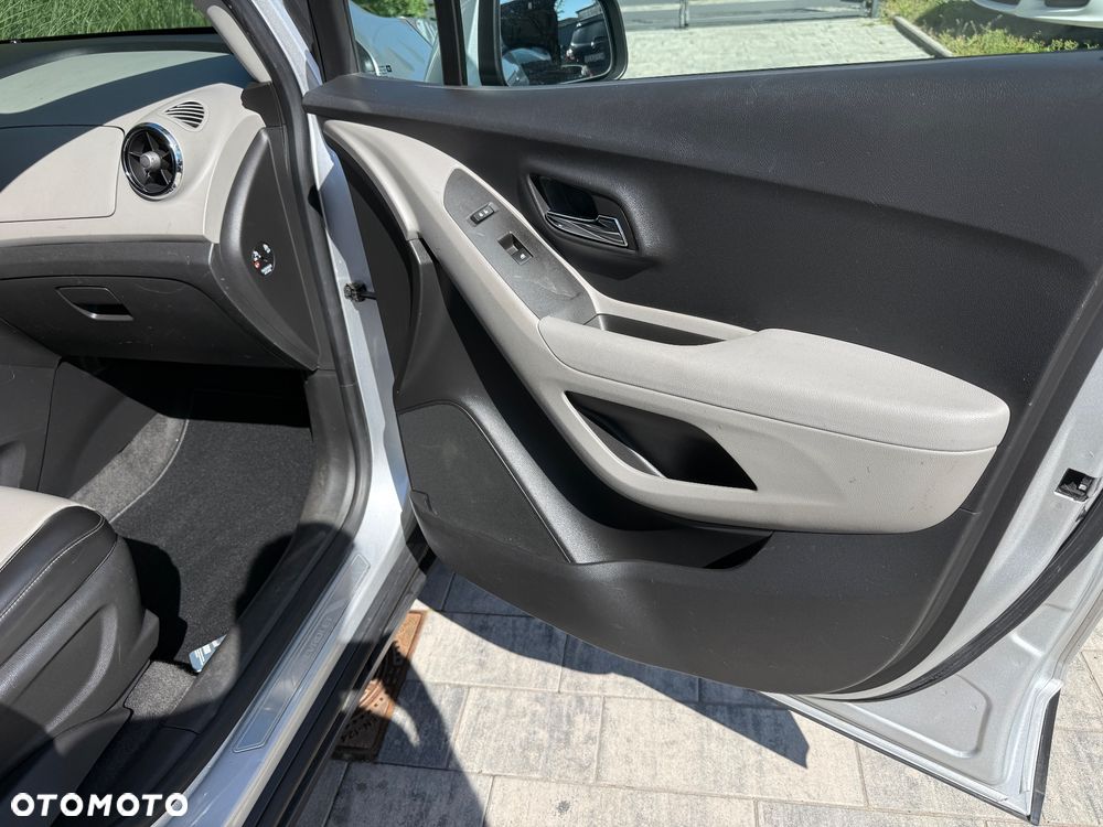 Chevrolet Trax 1.4 T LS - 21