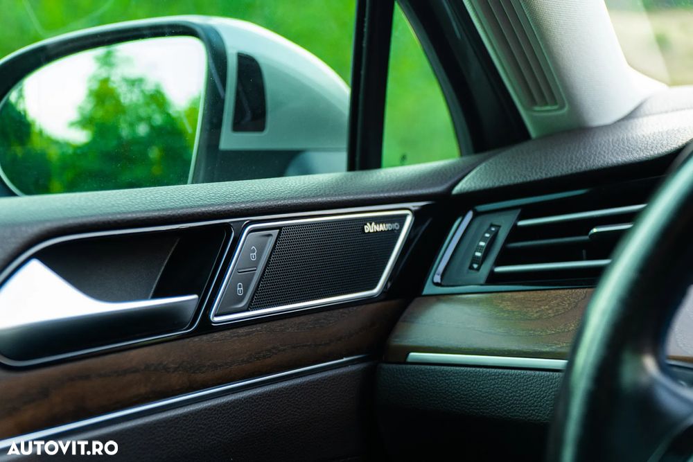 Volkswagen Passat - 22