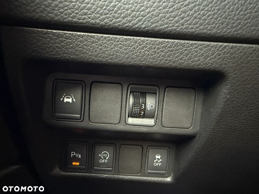 Nissan Qashqai 1.2 DIG-T Acenta EU6 - 13