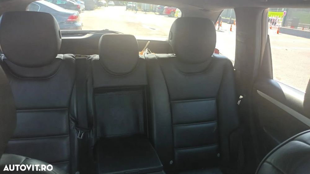 Porsche Cayenne Turbo S Aut - 29