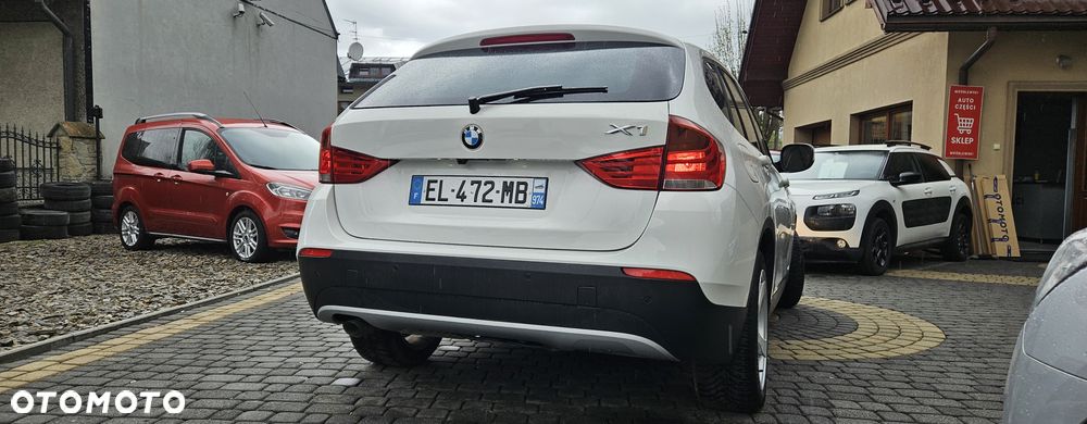 BMW X1 sDrive18d Sport Line - 12