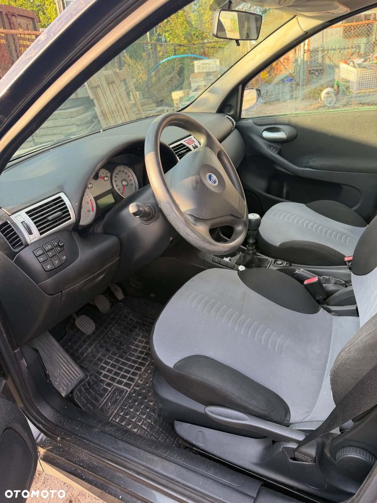 Fiat Stilo - 1