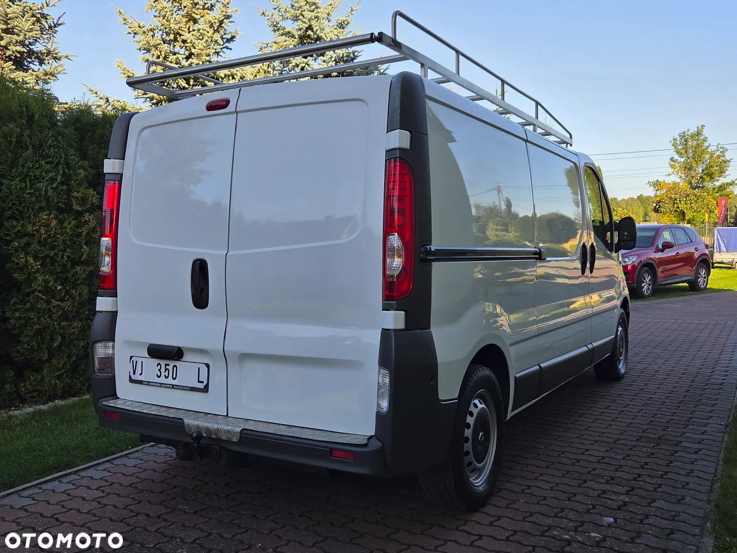 Renault Trafic - 10