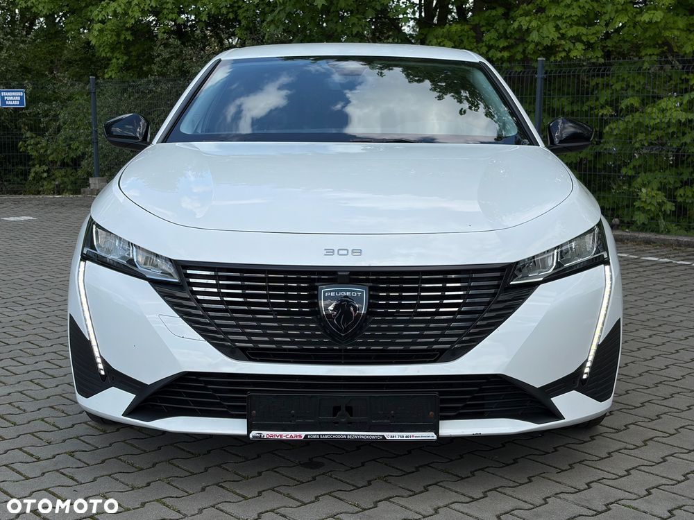 Peugeot 308 BlueHDi 130 EAT8 Allure Pack - 32