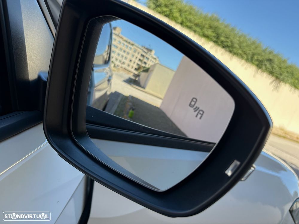 VW T-Cross 1.0 TSI Life - 10