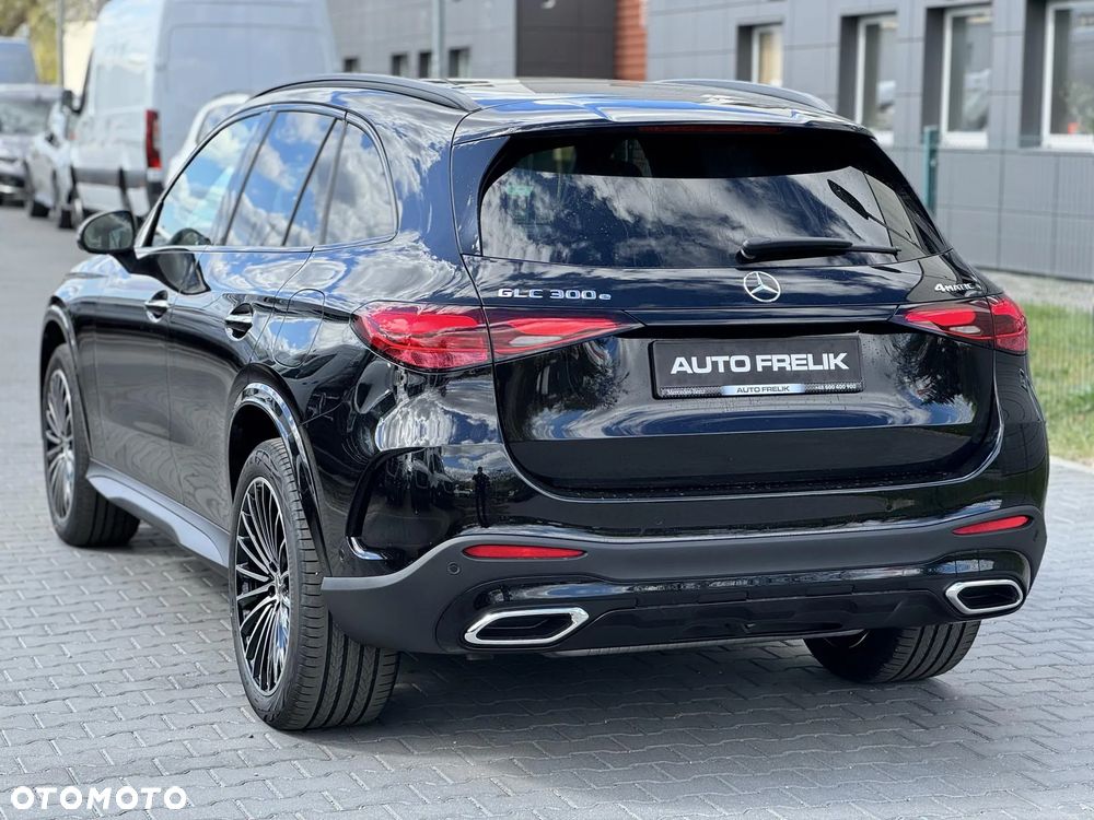 Mercedes-Benz GLC 300 e PHEV 4-Matic AMG Line - 9