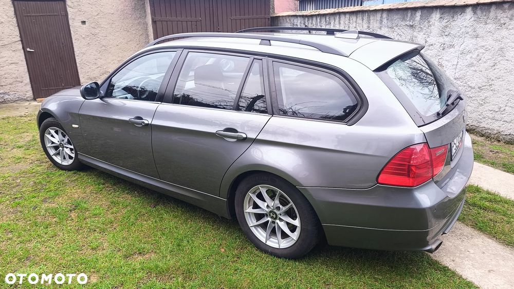 BMW Seria 3 320d - 2