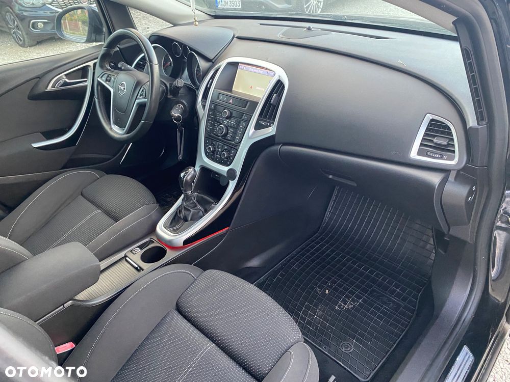 Opel Astra 1.4 Turbo Sport - 24