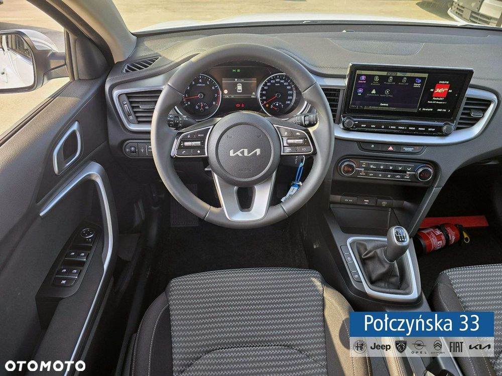 Kia Ceed - 19