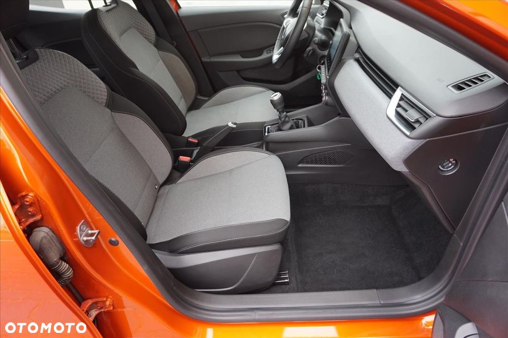 Renault Clio 1.0 TCe Evolution - 13