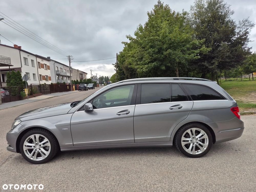 Mercedes-Benz Klasa C 180 BlueEFFICIENCY Avantgarde - 12