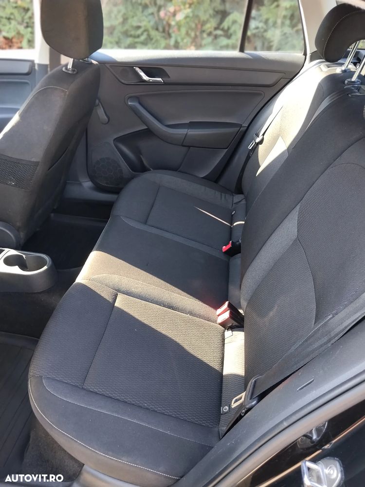 Skoda RAPID 1.2 TSI Ambition - 10
